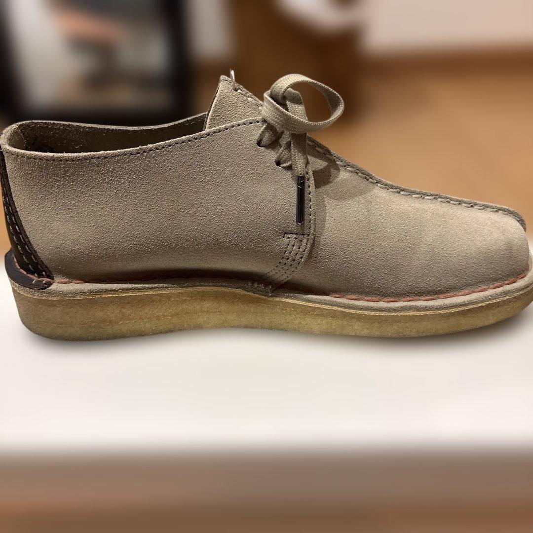 i*y様 【美品】クラークスオリジナルズ　デザートトレック 25センチ