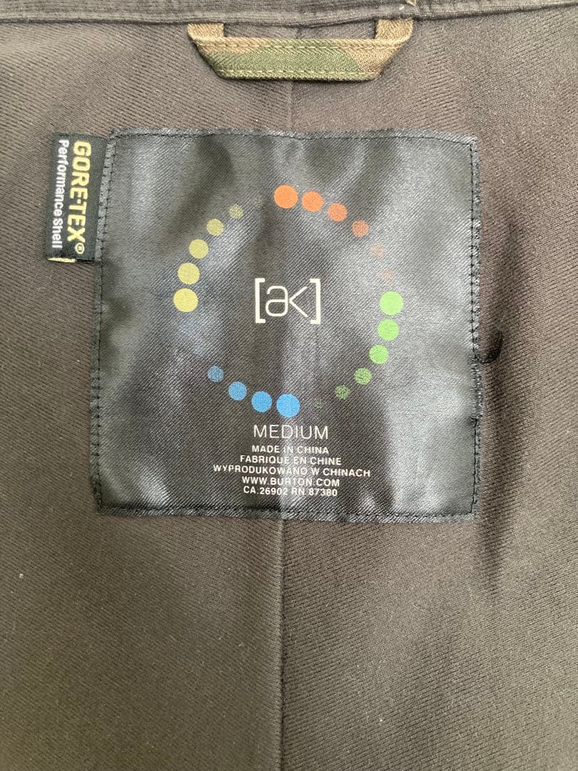 Burton AK上下セットMサイズ
