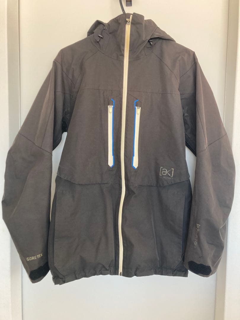 Burton AK上下セットMサイズ