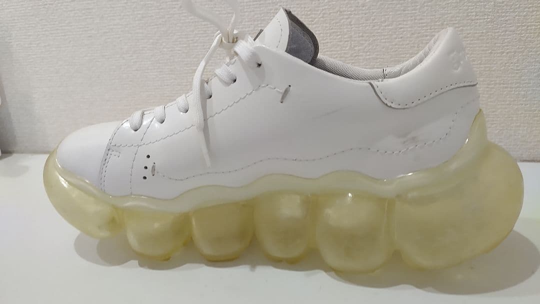 【訳あり】グラウンズ ジュエリーカウレザー スニーカー