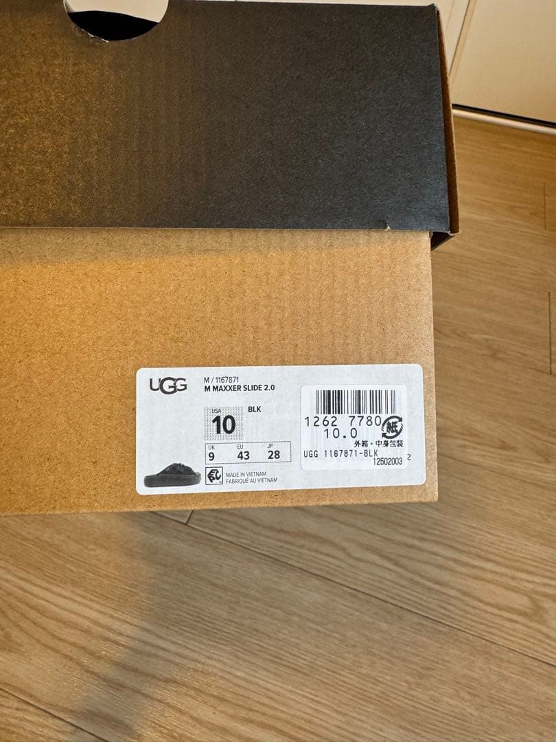 UGG マクサー スライド2.0 メッシュサンダル