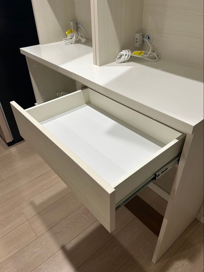 国産家具 キッチン収納・食器棚(ホワイト)※愛知県内直接お渡し