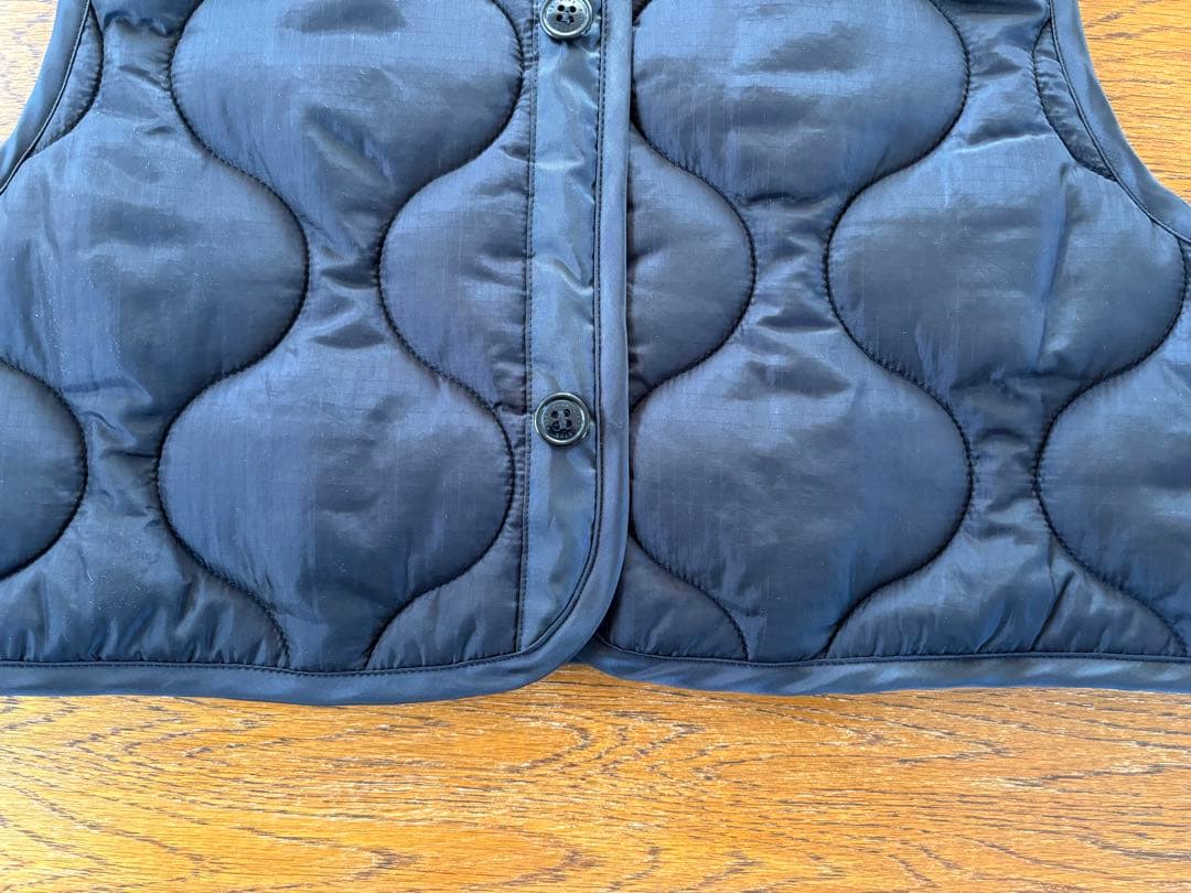 ジャケット・アウター HYKE QUILTED CROPPED VEST BLACK