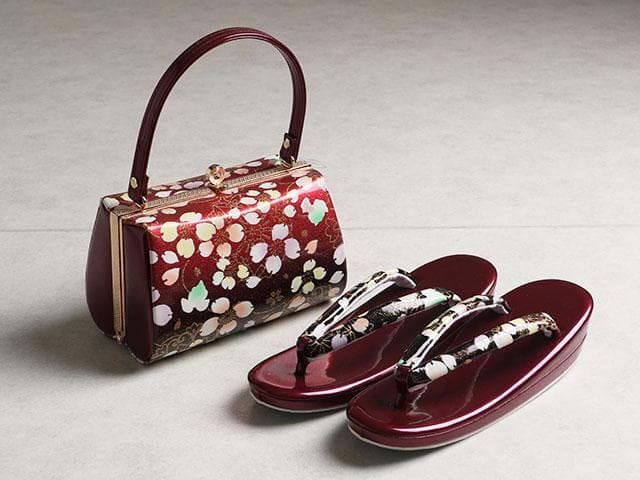 【新品】振袖用 草履バッグセット 24.5cm 小花柄 00840N