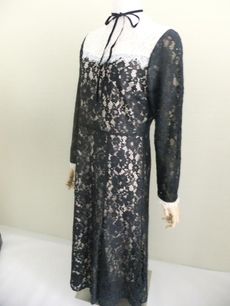 新品タグ付き ジルスチュアート 総レースロングワンピース チョーカー付き2（M）