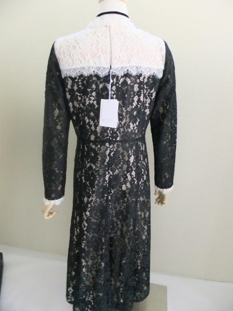 新品タグ付き ジルスチュアート 総レースロングワンピース チョーカー付き2（M）