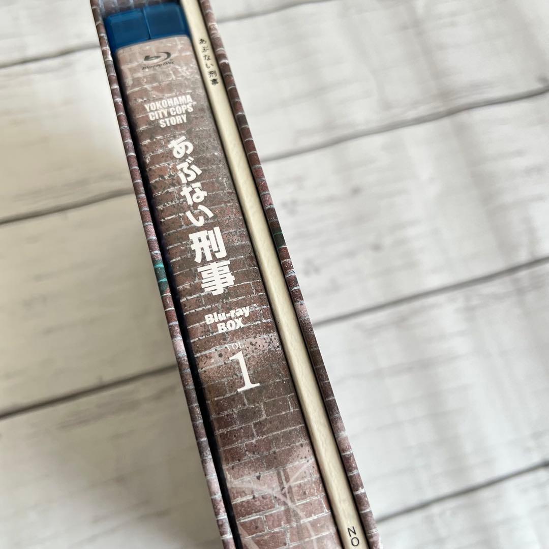 あぶない刑事 Blu-ray BOX VOL.1〈6枚組〉