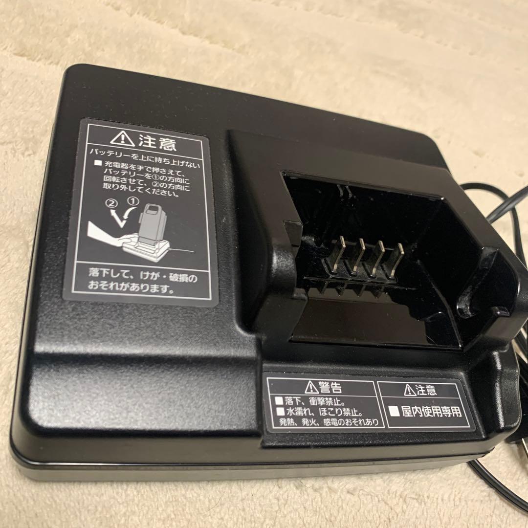 Panasonic電動自転車　バッテリー充電器　品番NKJ069Z1