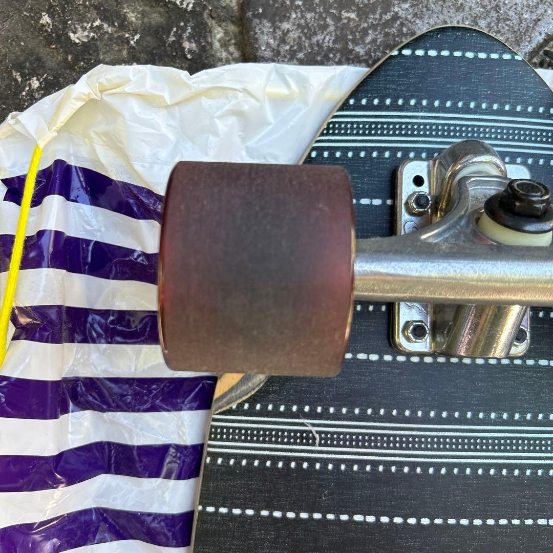 変更済　新品未使用　GLOBE スケートボード