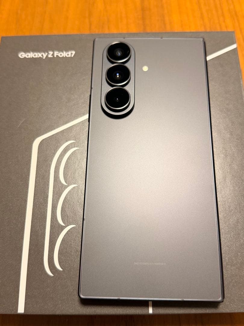 国内版（KDDI）Samsung Galaxy Z Fold 7 512GB