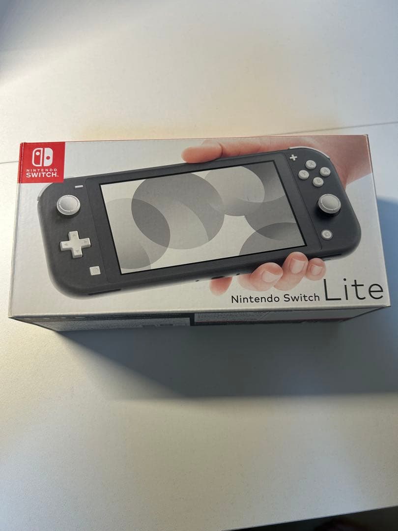 Nintendo Switch Lite ドラクエⅢ付き