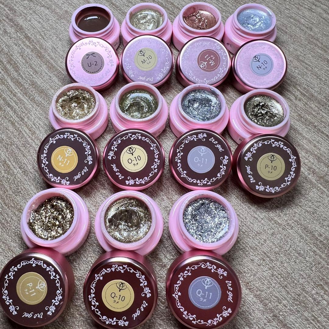 【最終値下げ】ネイルタウン ジェルネイル 225色まとめ売り