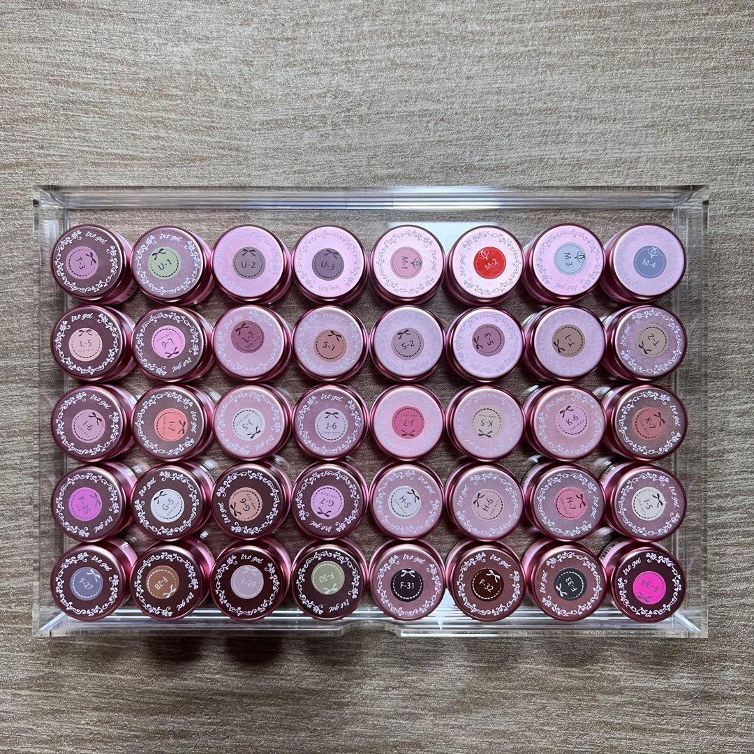 【最終値下げ】ネイルタウン ジェルネイル 225色まとめ売り