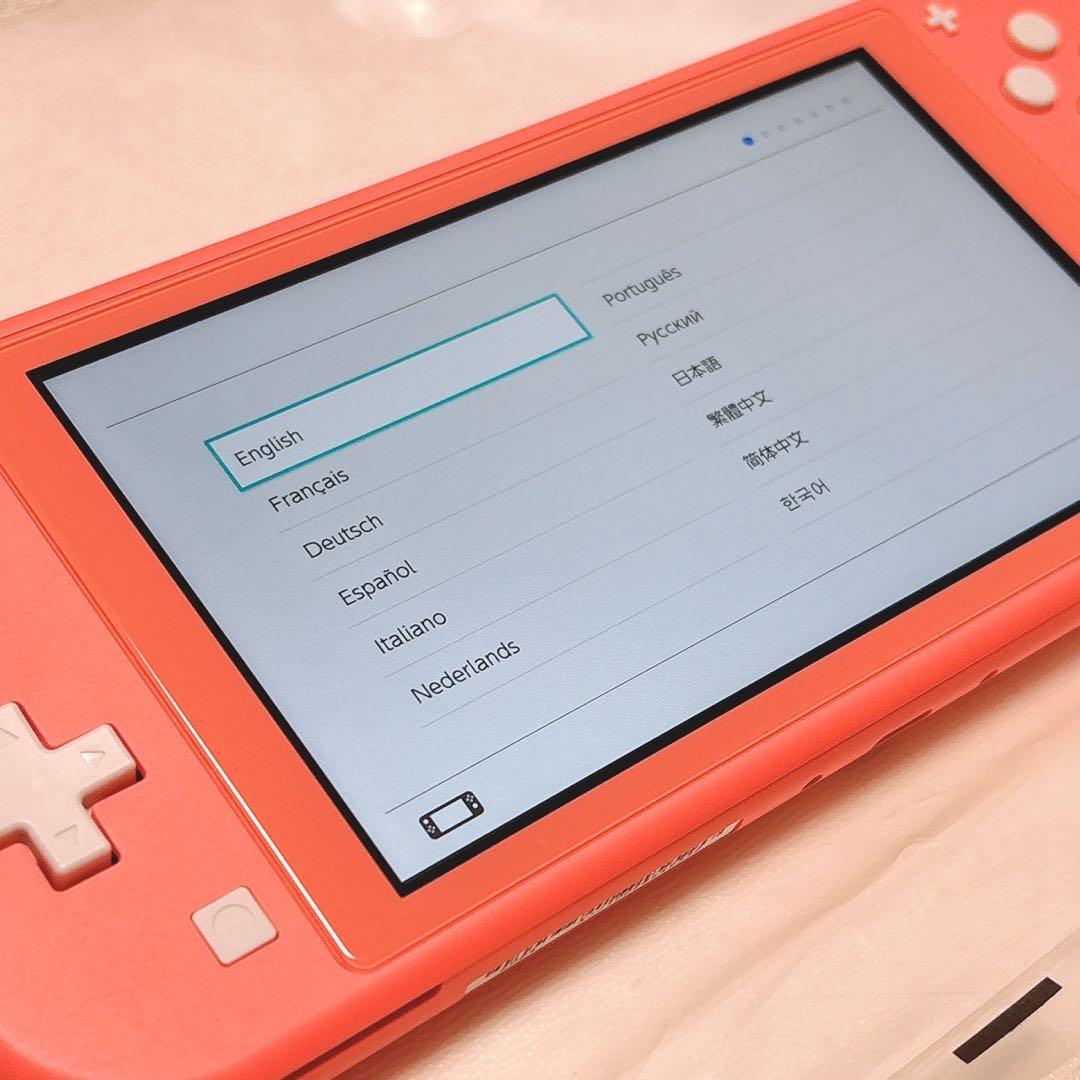 極美品 Nintendo Switch Lite コーラルピンク 本体