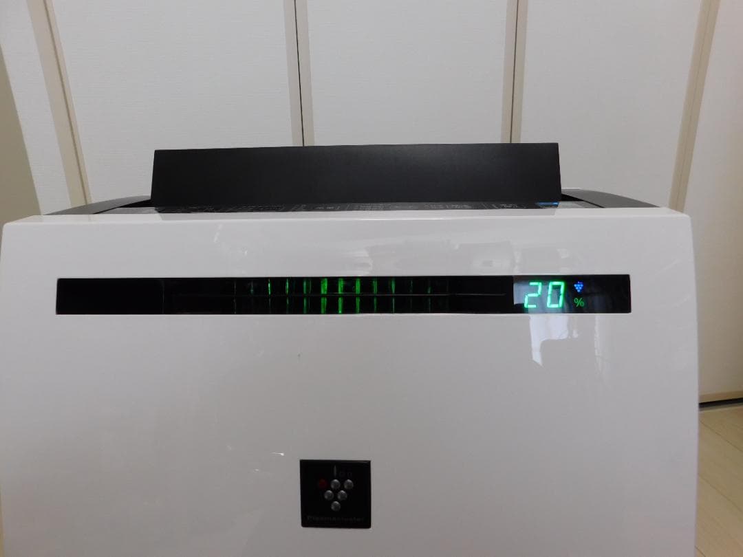 SHARP 除加湿空気清浄機 KC-HD70-W　2019年製造　クリーニング済