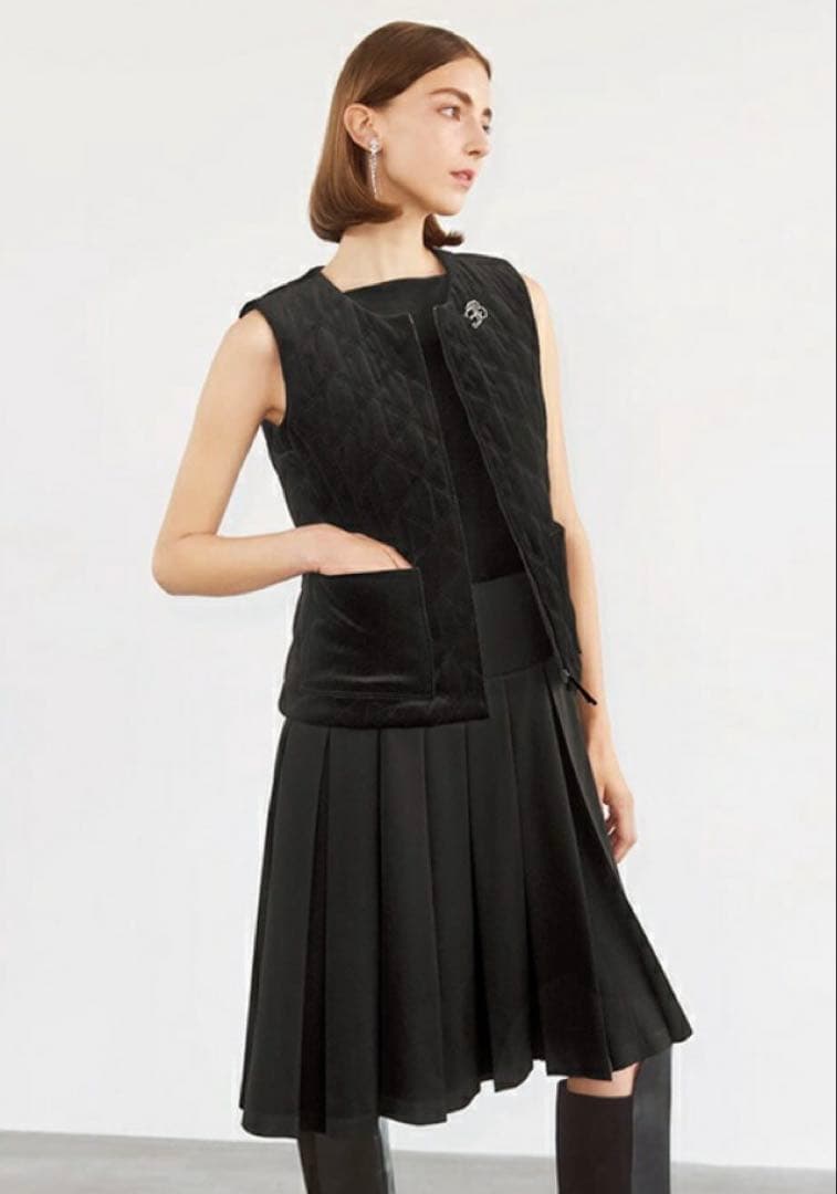 フォクシー ベルベット 中綿 リバーシブル ダウン ベスト Aster