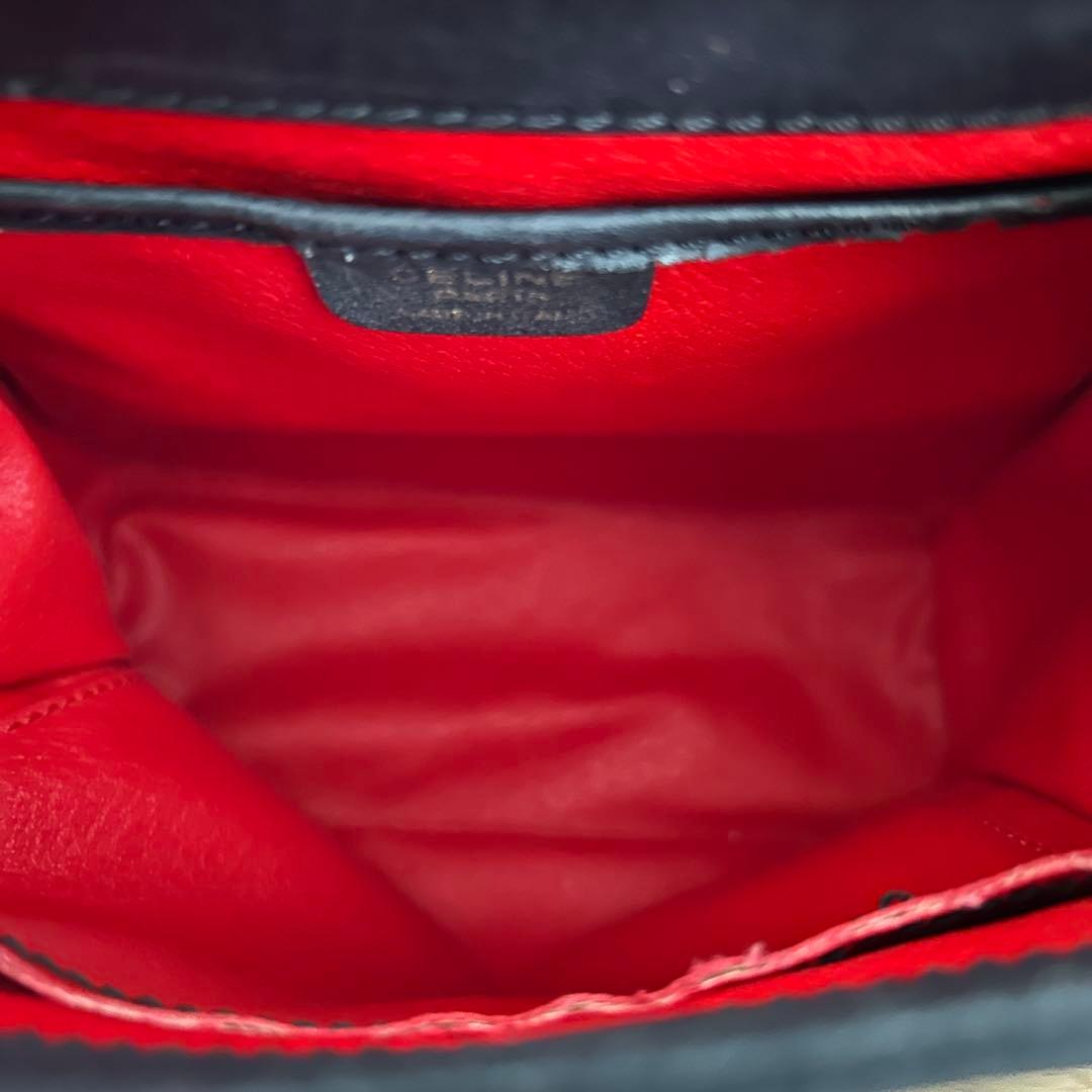 セリーヌ ショルダーバッグ クロスボディ 斜めがけ 黒