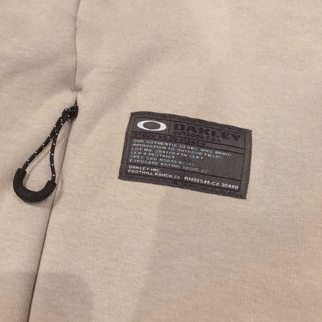 OAKLEY✦パーカー