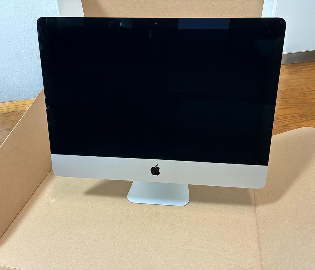 iMac 21.5 4K 2017 / i7/32GB/1TB ヒビあり