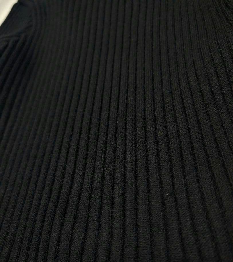 【REBESA】イタリア製タートルネック・フレアスカート・タイトニットワンピース