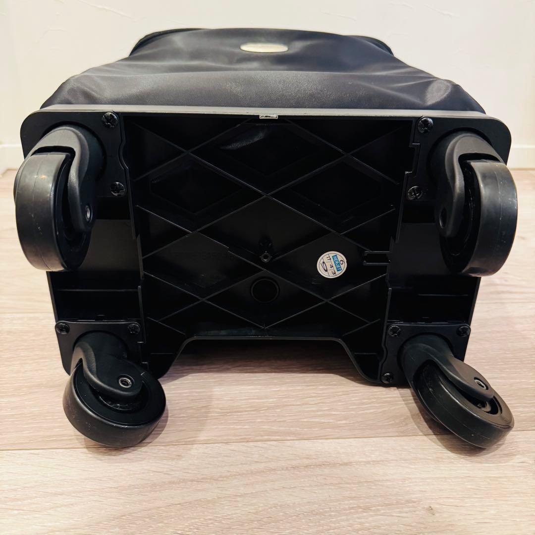 美品 スワニー SWANY キャリーケース ブラック 4輪タイプ