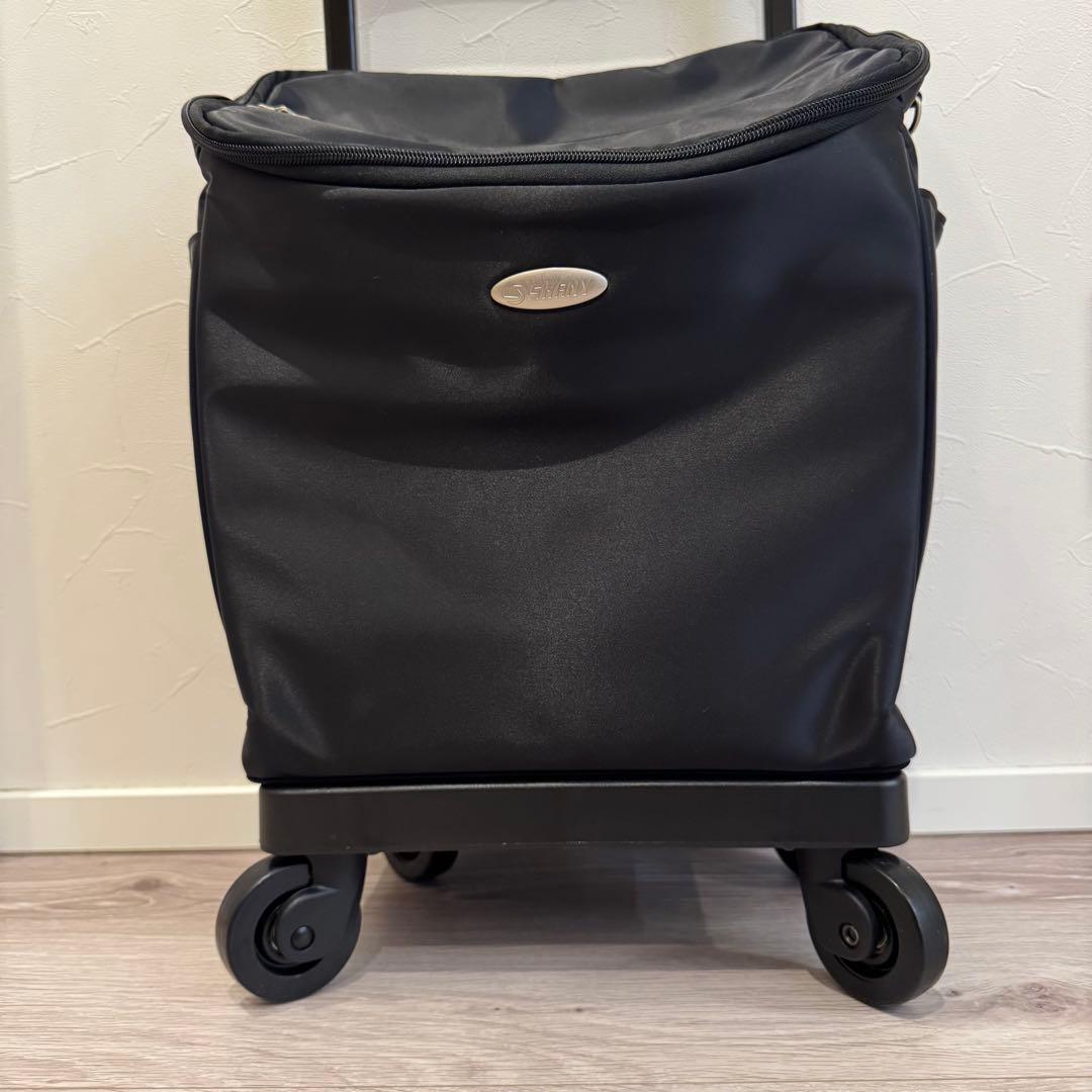 美品 スワニー SWANY キャリーケース ブラック 4輪タイプ