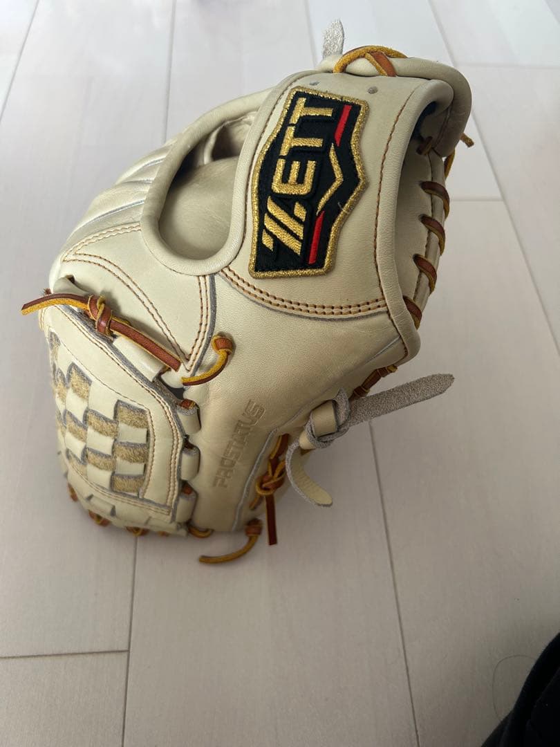 ゼット　プロステイタス　軟式グラブ