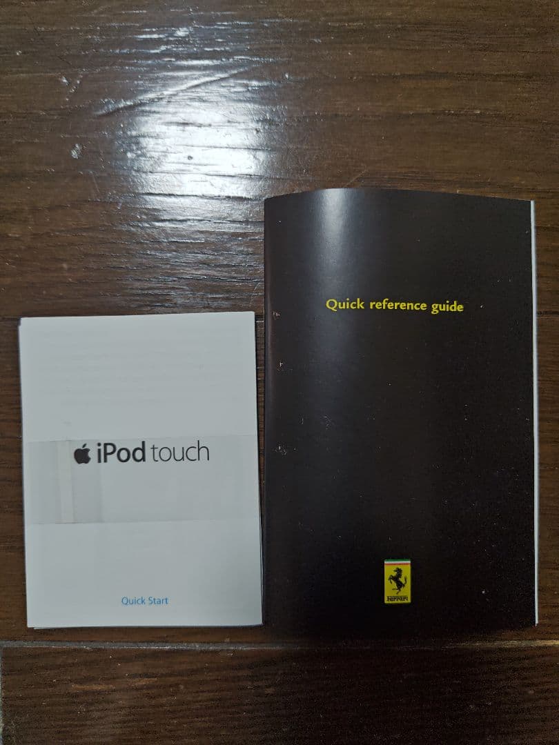 Ferrari限定品 16GB iPod 本体