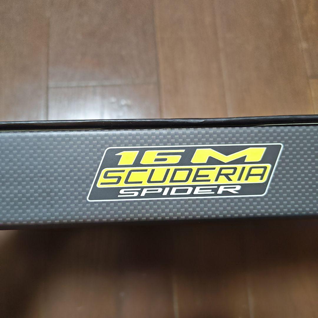 Ferrari限定品 16GB iPod 本体