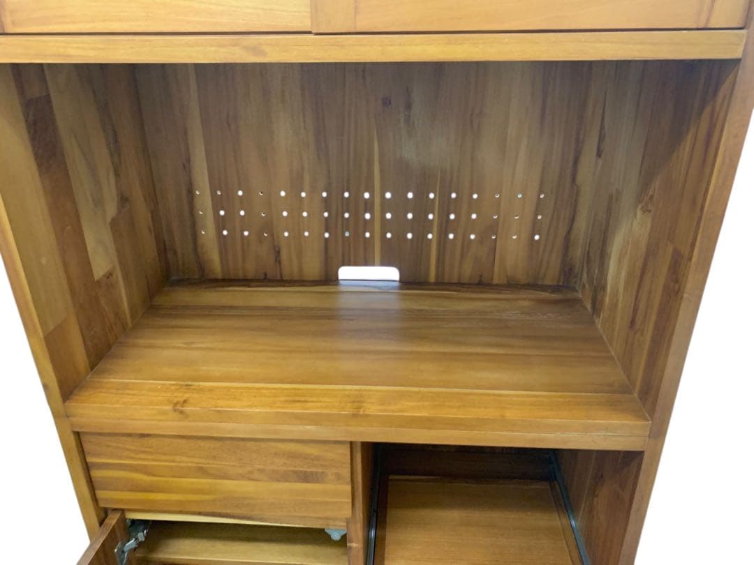 unico BREATH ブレス キッチンボード 食器棚　カップボード 大阪限定