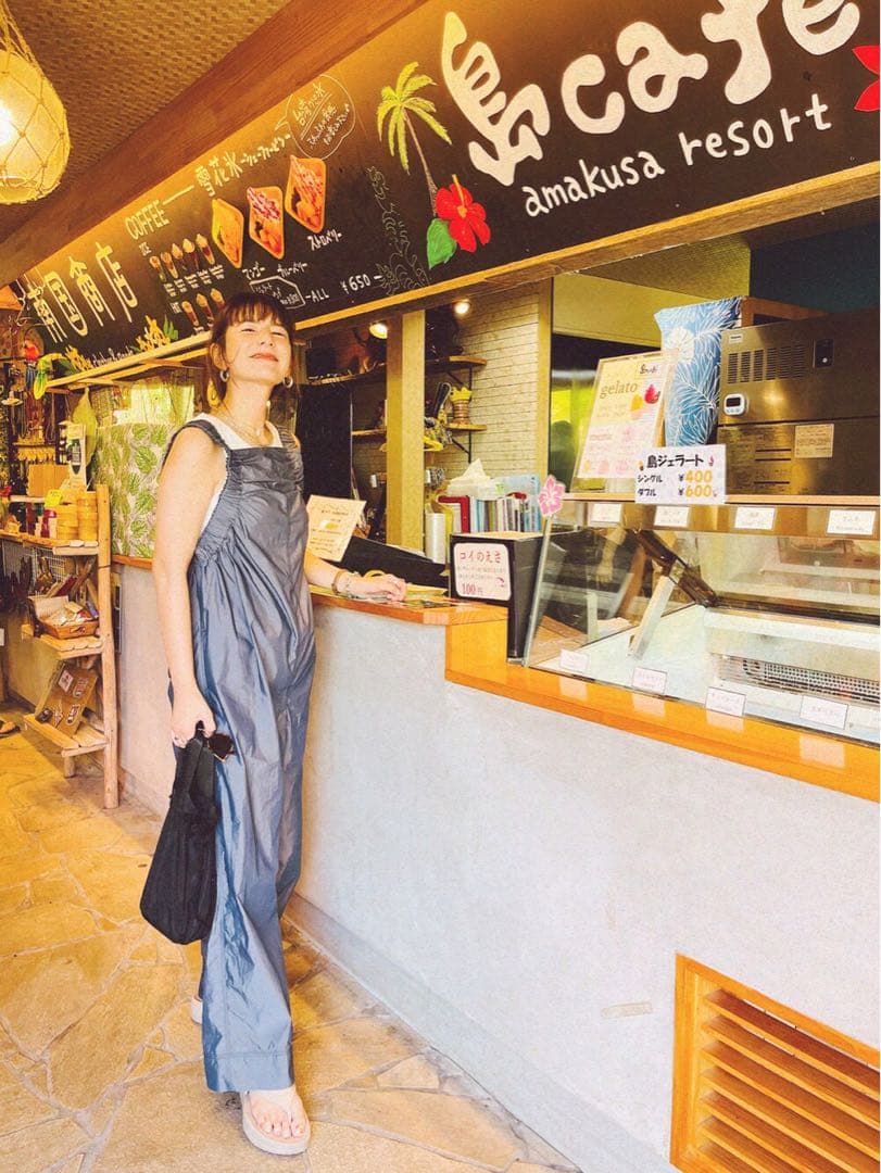 新品　トゥデイフル　 サイドギャザーコンビネゾン　サロペット　スザンヌ着用