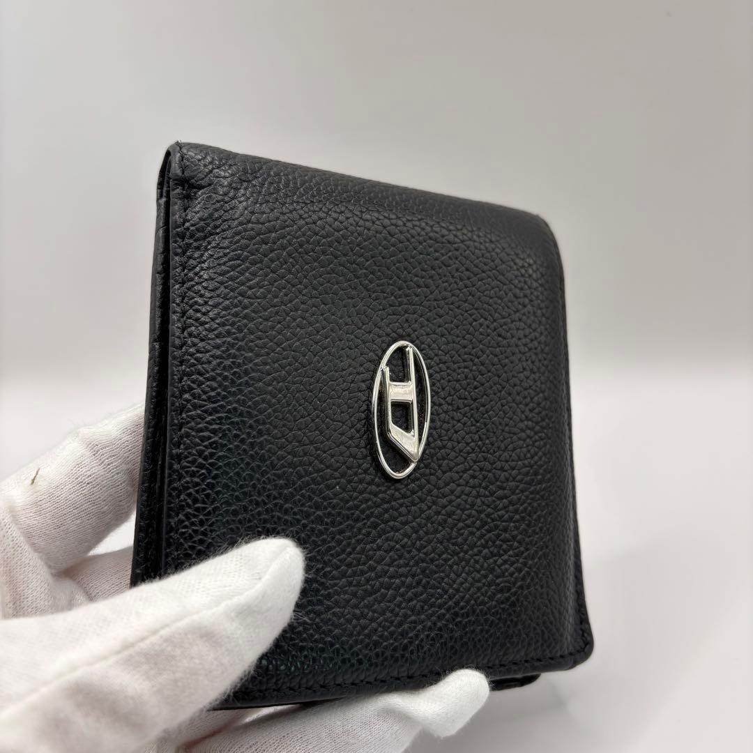 DIESEL 二つ折り財布　レザー　ブラック　X08844 Dロゴ　財布　革　黒