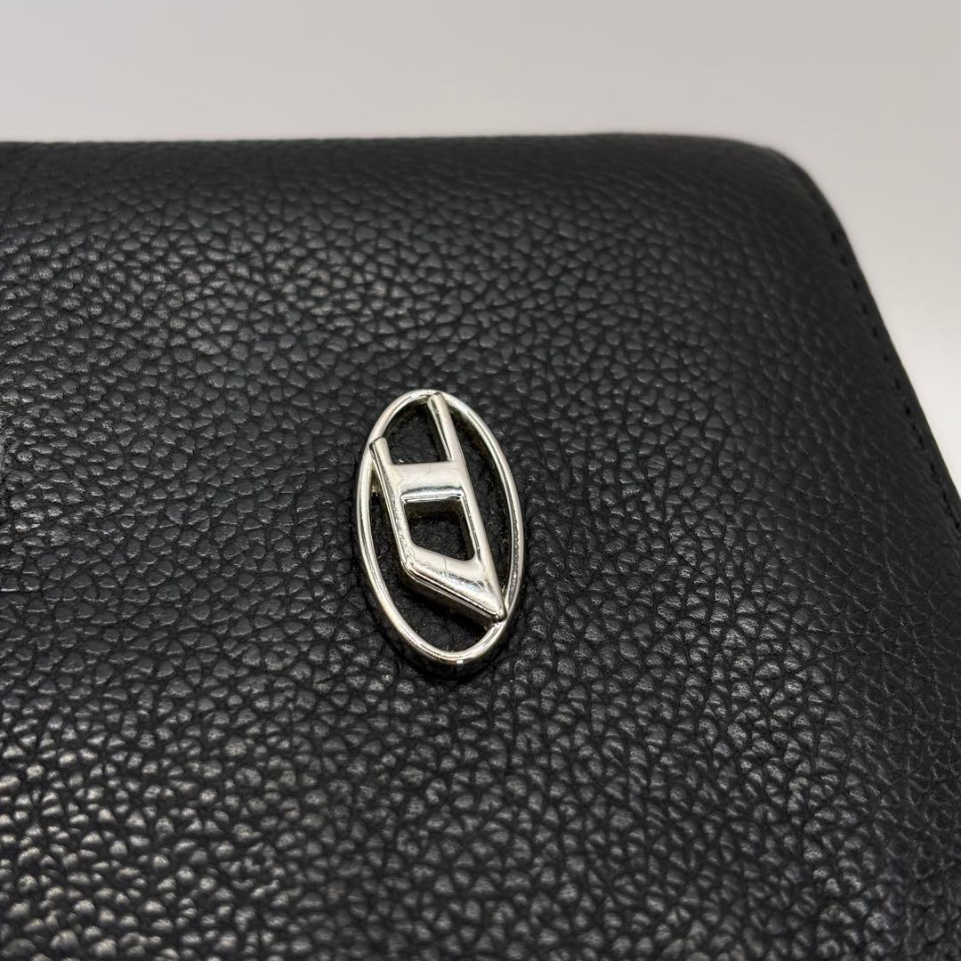 DIESEL 二つ折り財布　レザー　ブラック　X08844 Dロゴ　財布　革　黒