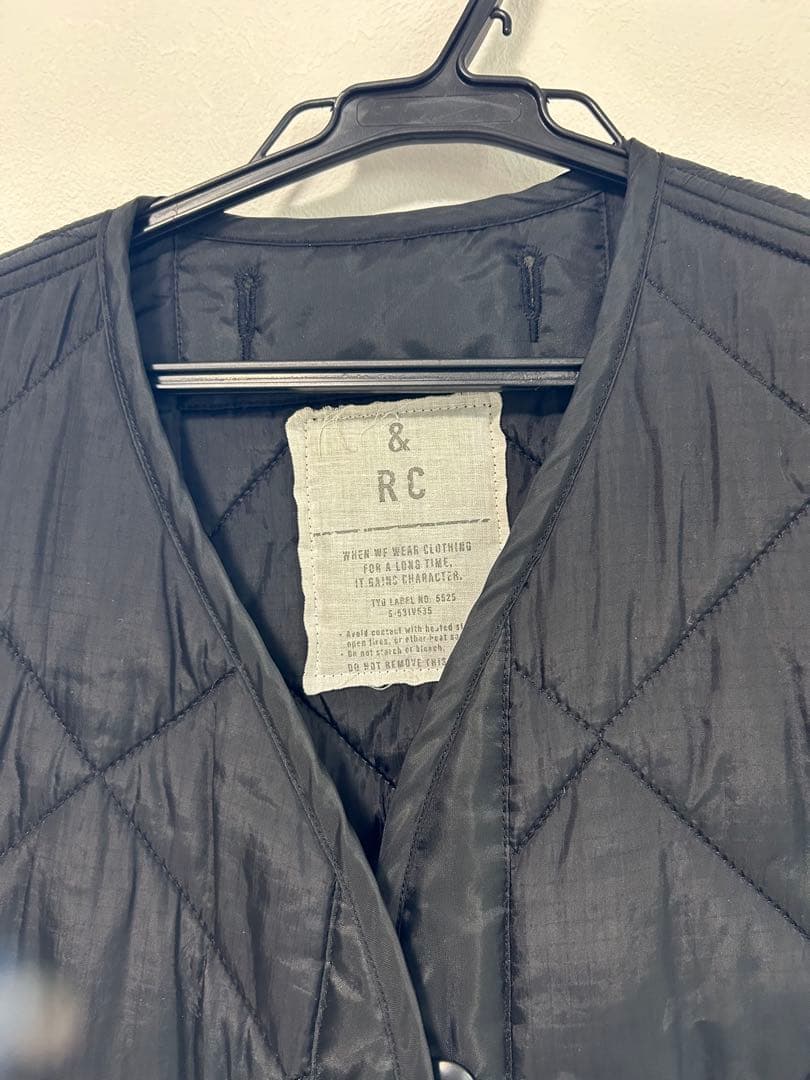 専用品 【カレンソロジー】キルティングショートベスト