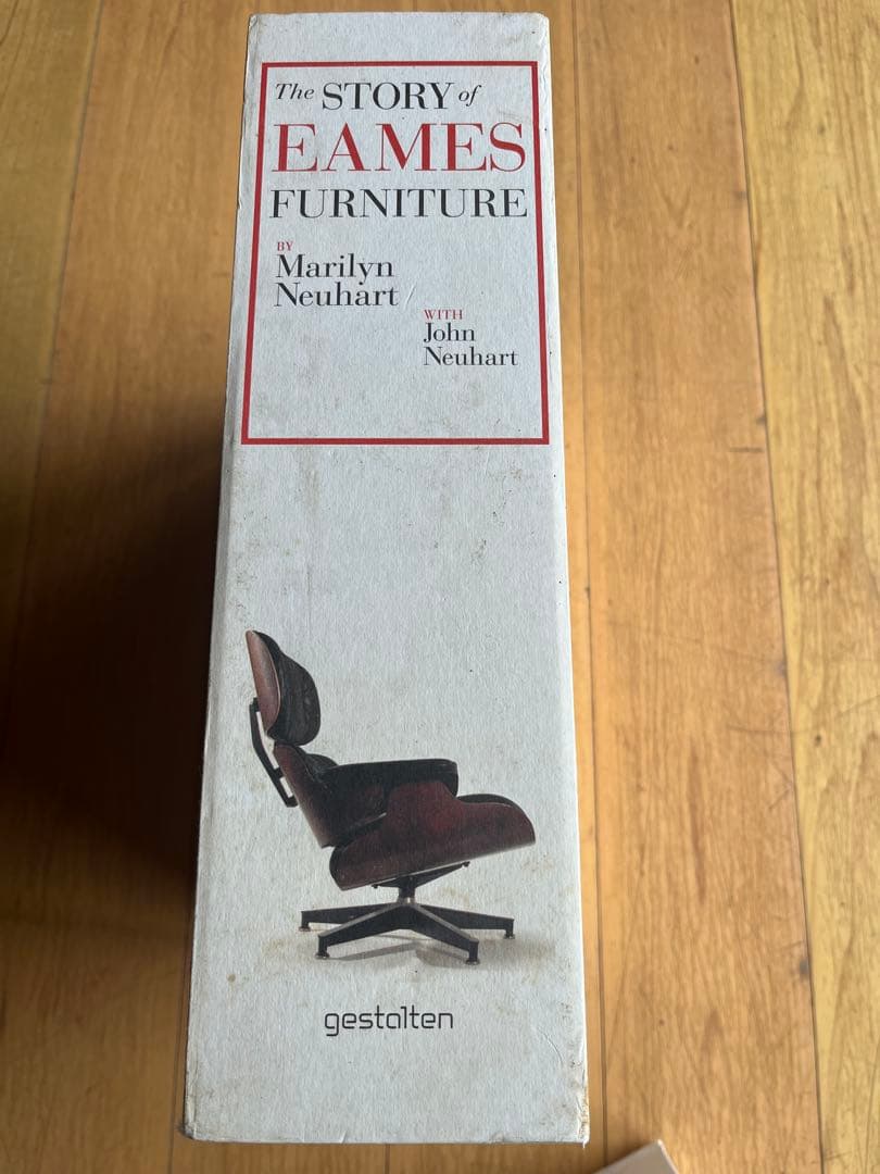 The STORY of EAMES FURNITURE イームズ