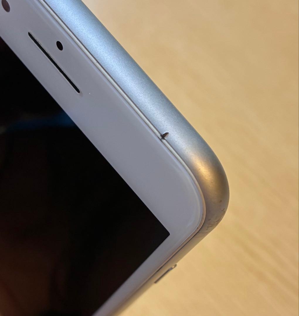 iPhone ８プラス本体