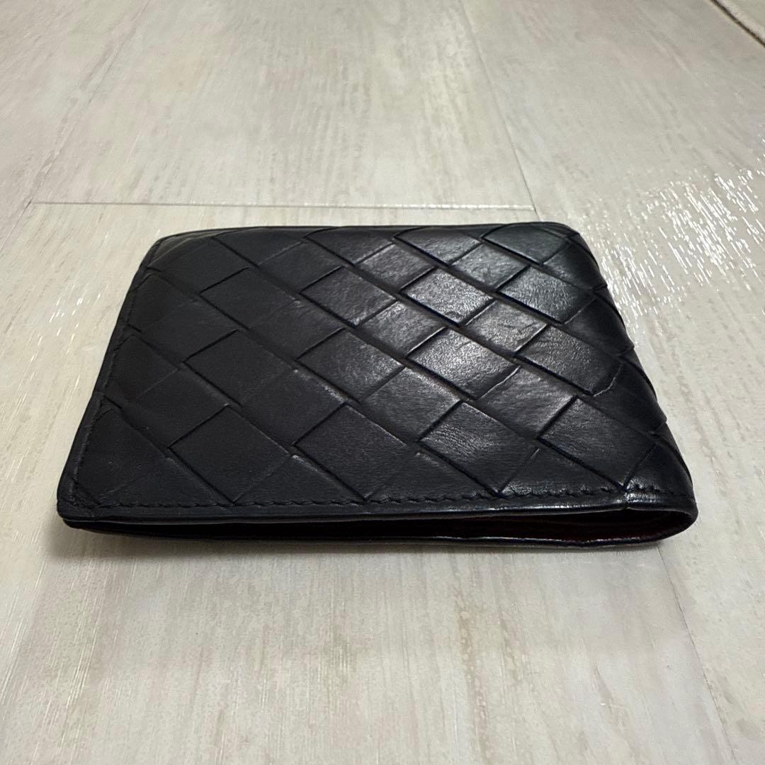 BOTTEGA VENETA 二つ折り財布 編み込みデザイン