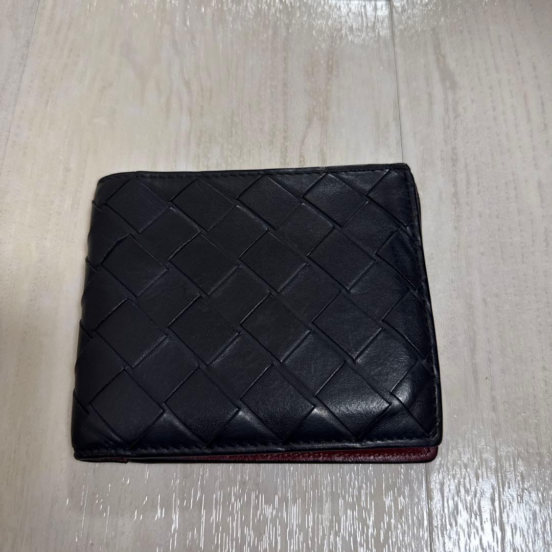 BOTTEGA VENETA 二つ折り財布 編み込みデザイン