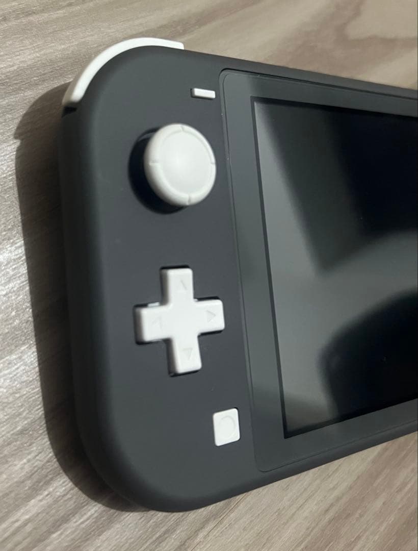 Nintendo 任天堂　Switch スイッチライト　グレー　本体