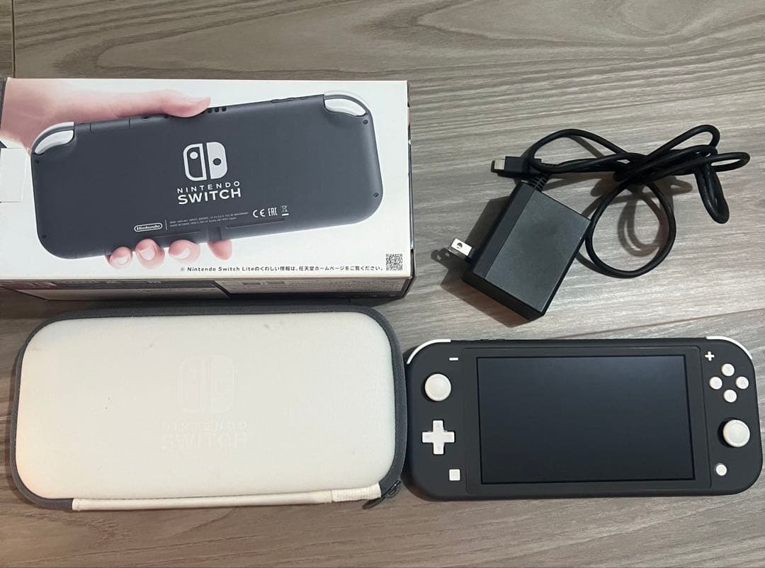 Nintendo 任天堂　Switch スイッチライト　グレー　本体