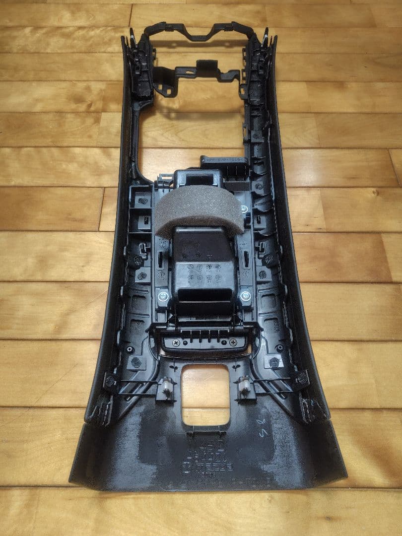 【ND2 ロードスター】純正リアコンソール ステッチ入りレザー巻