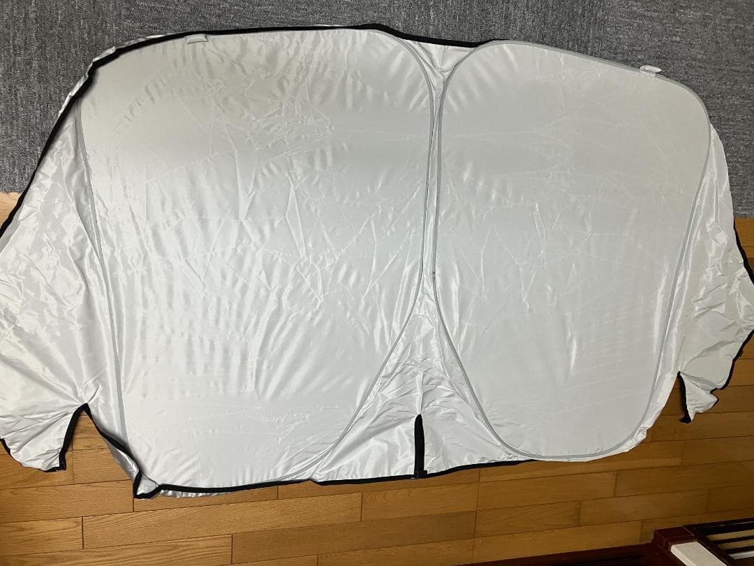 三菱デリカD:5純正サンシェード（品番：MZ518064）