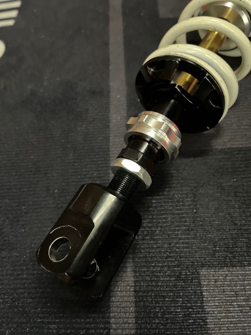 アドレスv125g サスペンション