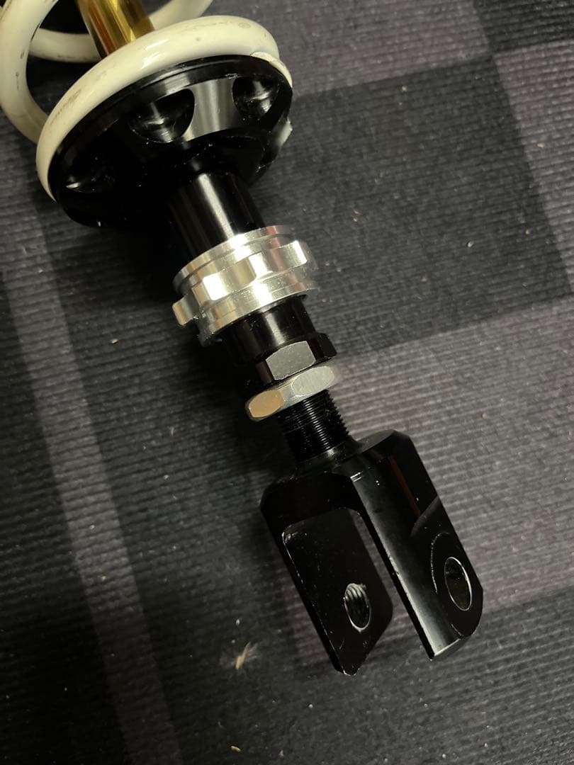 アドレスv125g サスペンション