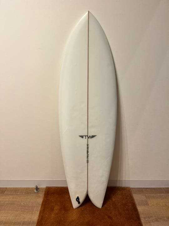 Tyler Warren タイラーウォーレン　サーフボード