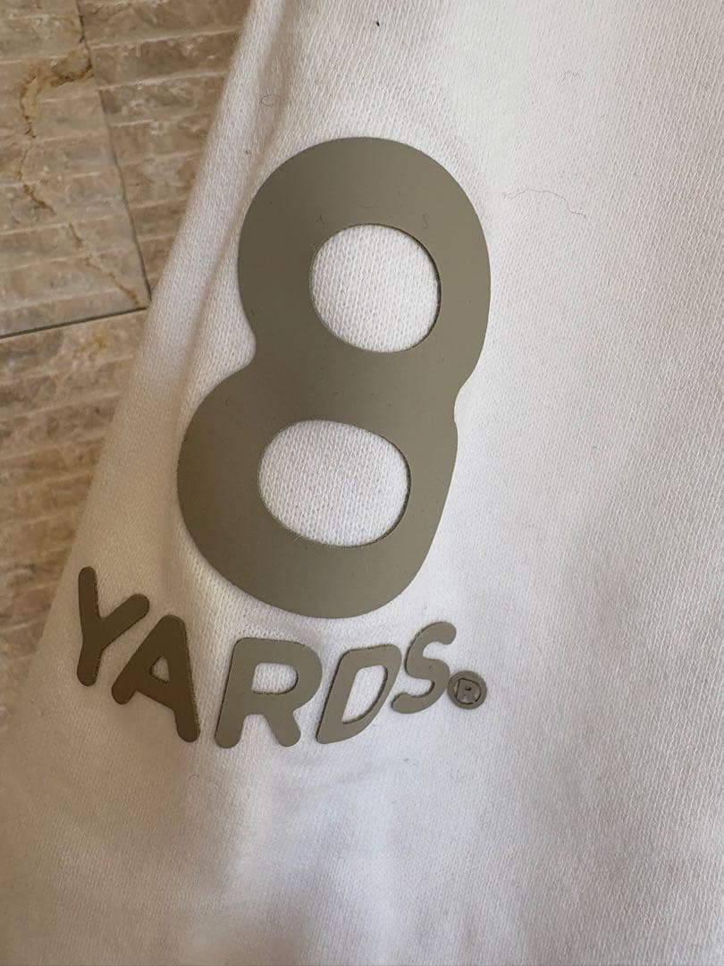 8YARDS ハチヤーズ　ホワイト トップスプルオーバー
