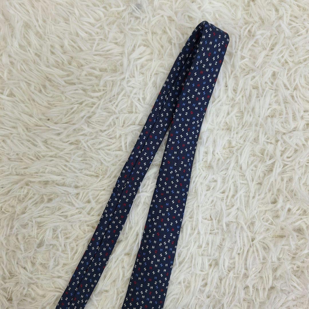 美品◎HERMES エルメス ネクタイ イッツレイニング H柄 ネイビー 現行