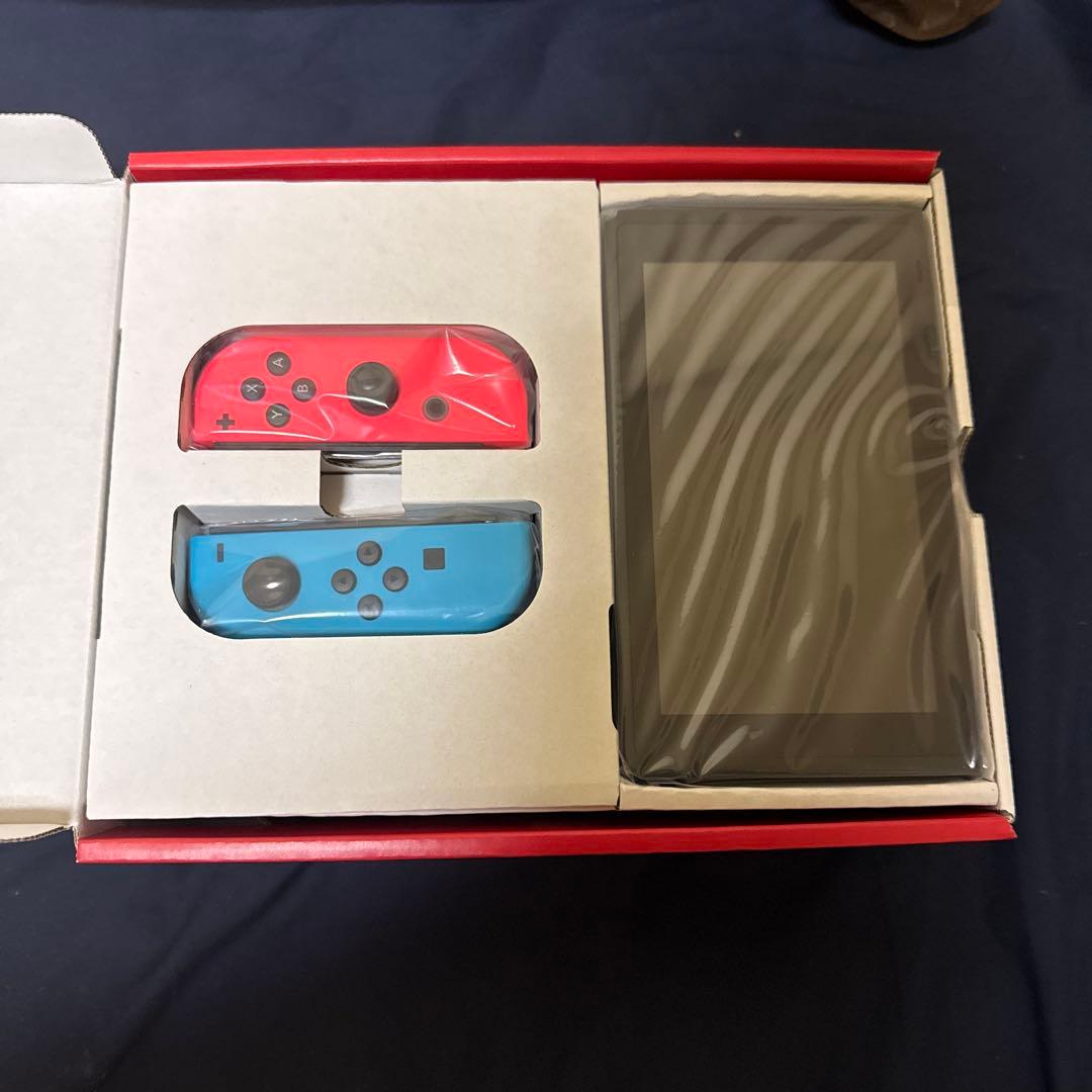 Nintendo Switch 本体 青/赤　新品未使用