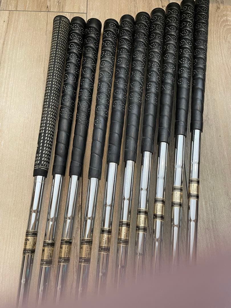 ★ケース付 JUMBO MTN3 PRO MODEL アイアン 2番〜SW10本