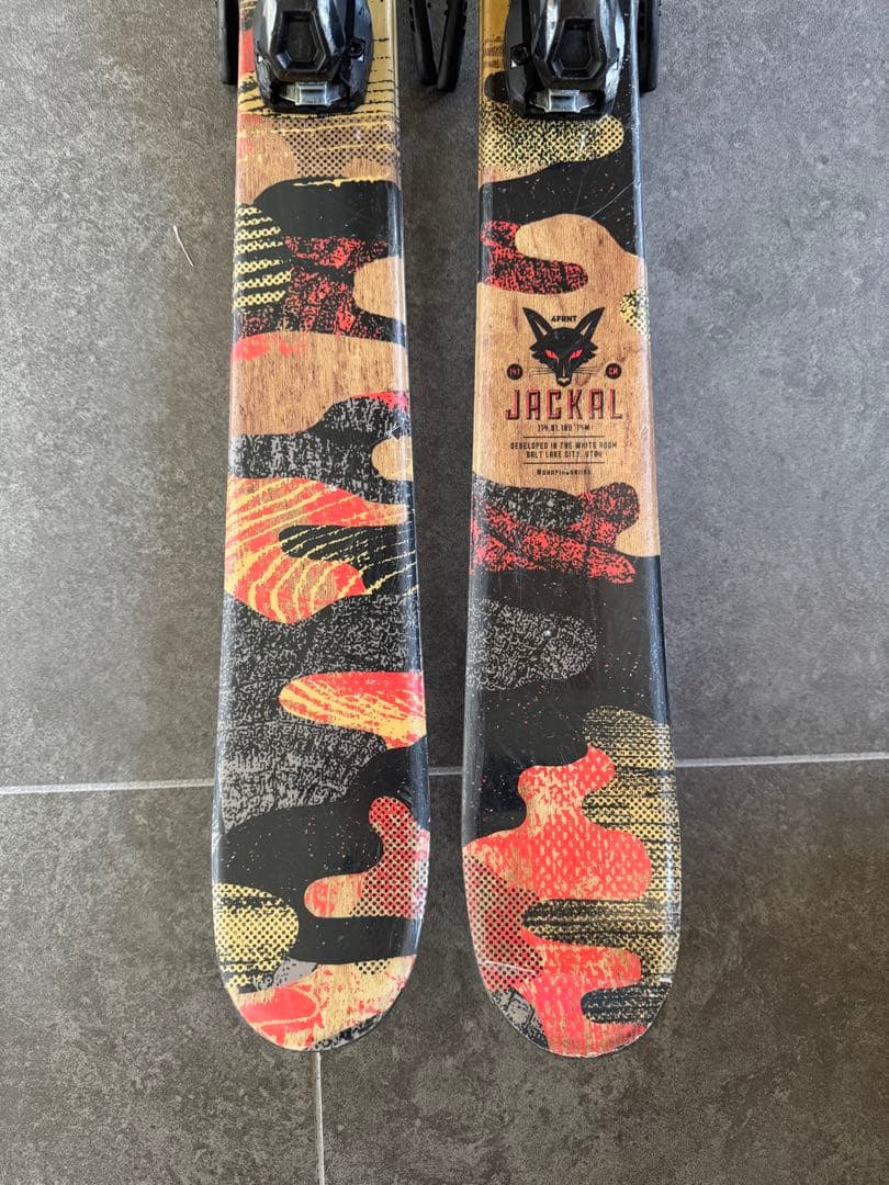 4frnt Jackal 147cm フォーフロント